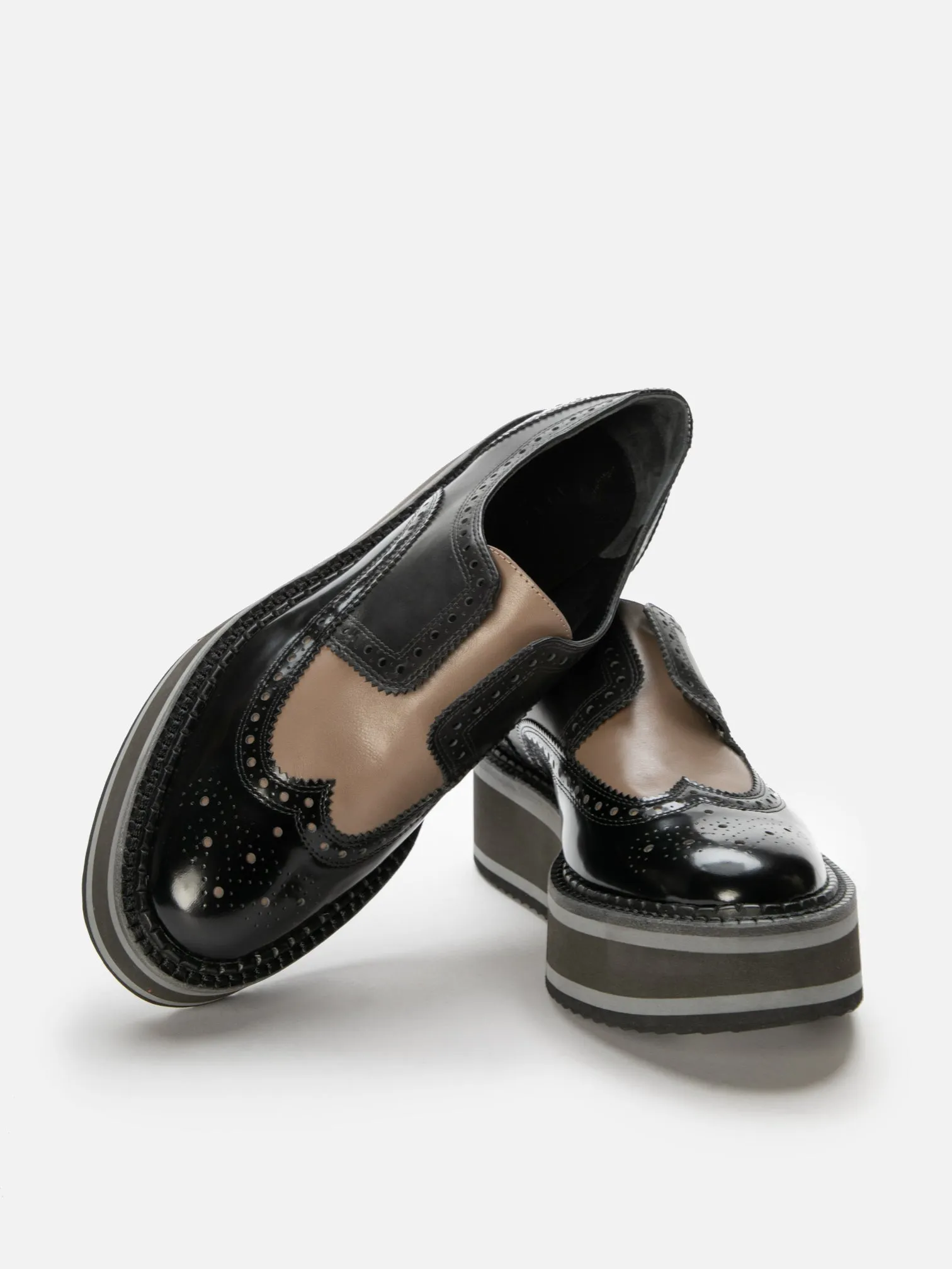 BECKA, gloss black