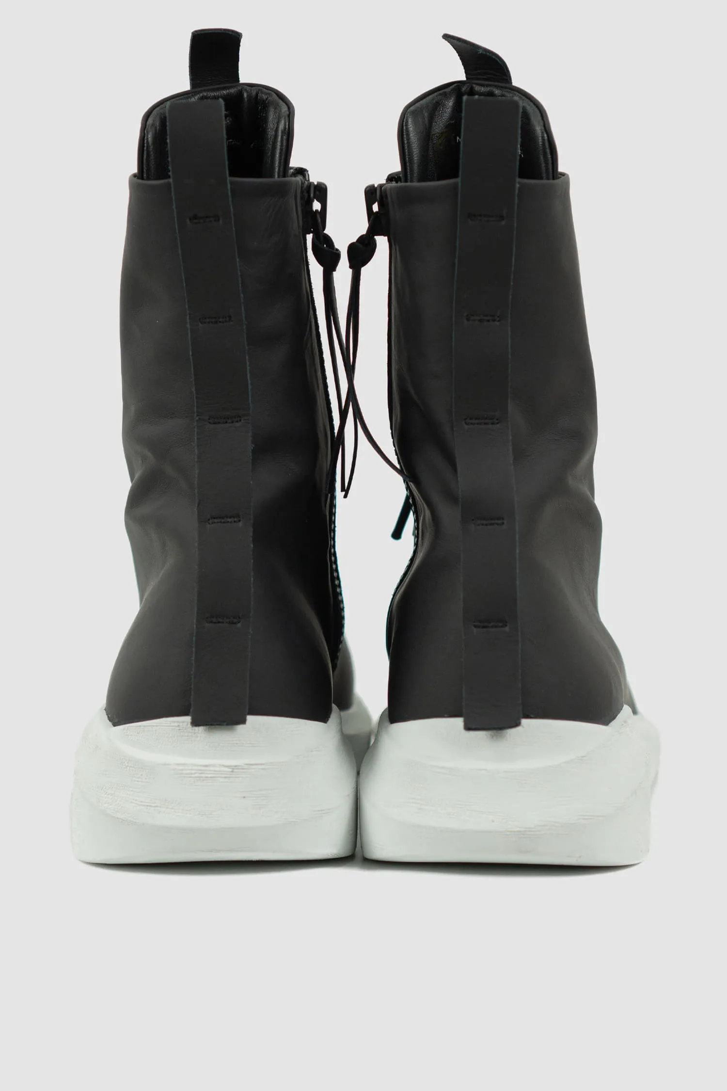 Matte Calf Leather Parachute Lacing Sneaker