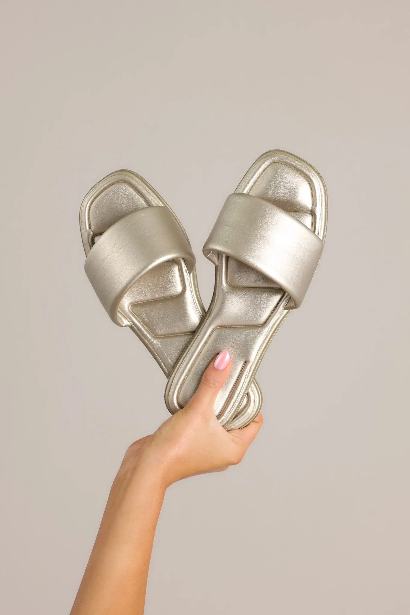 Oasis Steps Gold Metallic Sandals